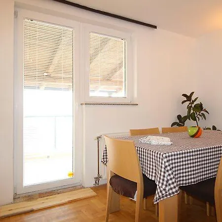 Апартаменты Tajra